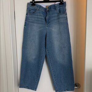 Democracy “Ab” Technology women’s  Jeans